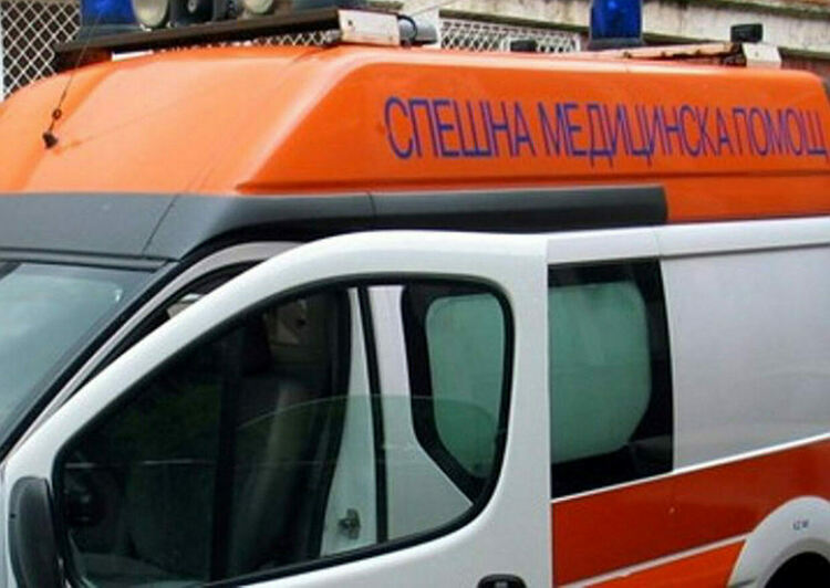 Трима са с прободни рани след междусъседско сбиване в Асеновград
