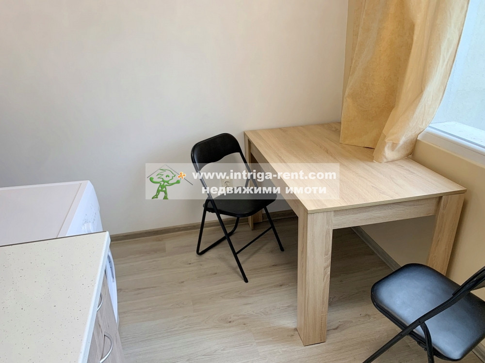 3608. Едностаен, обзаведен апартамент под наем в кв. Орфей-Веспрем, Хасково.